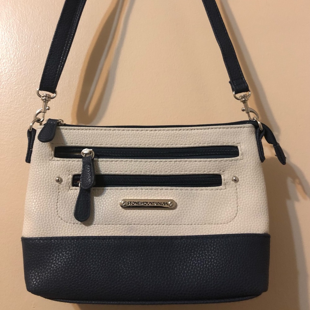 Stone Mountain USA Leather Shoulder Crossbody Bag!